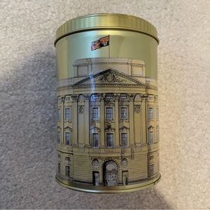 Buckingham Palace Gold Crown Embossed Tin (EMPTY!)